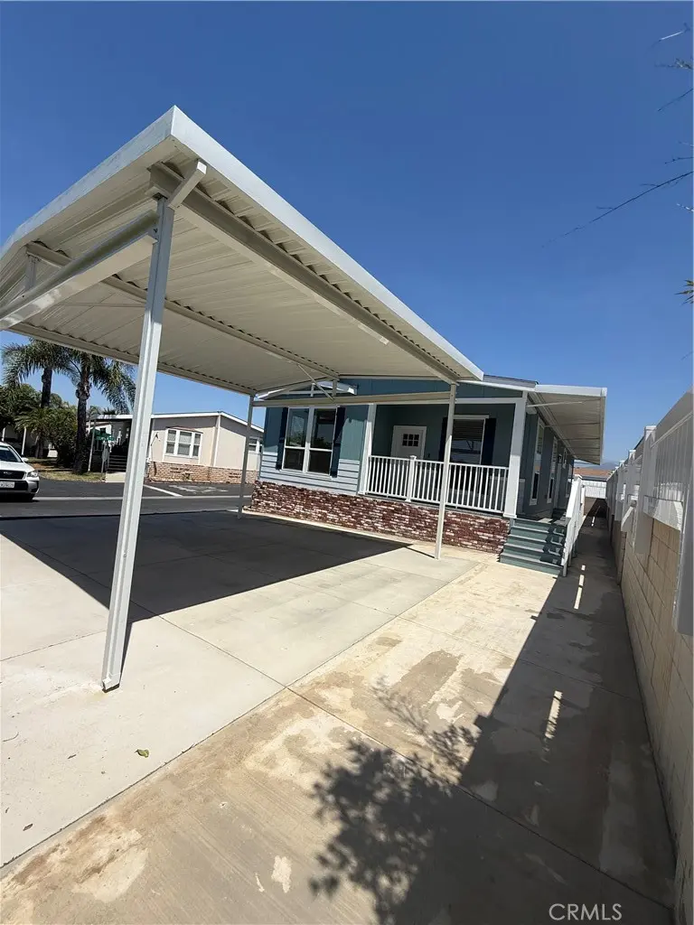 1635 W Covina Boulevard 101, San Dimas, CA — listing photo 1