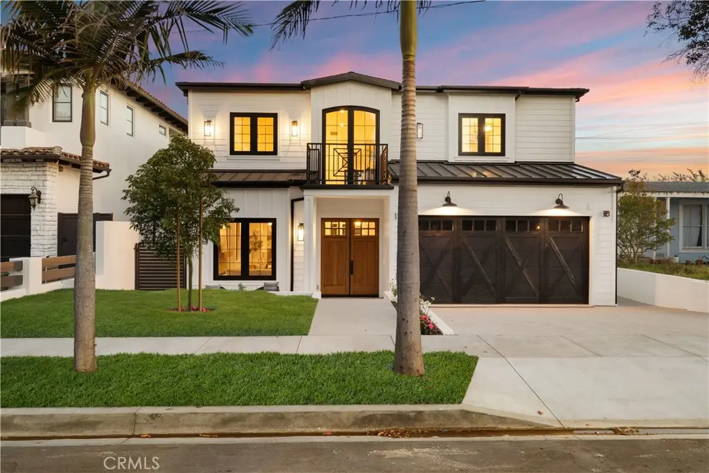 Single Family Residence for sale at 1346 Gates Ave., Manhattan Beach, CA featuring 5 beds and 6 baths