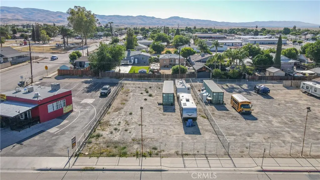 303 Harrison Street, Taft, CA — listing photo 1