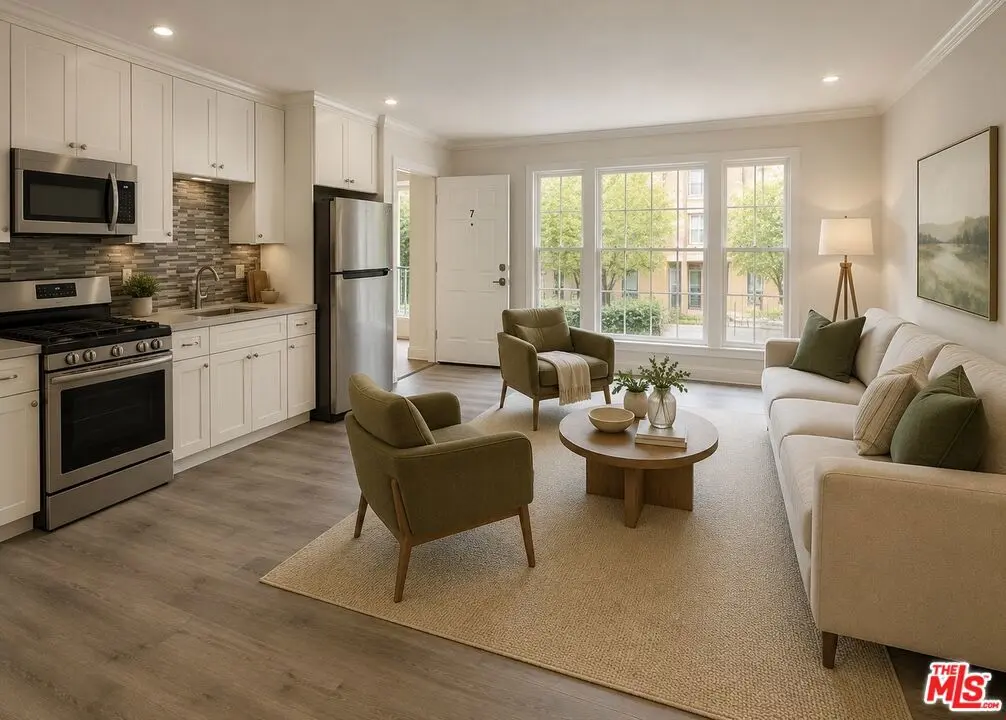 Residential Lease for rent at 133 S Crescent Drive 7, Beverly Hills, Los Angeles County, CA featuring 1 bed and 1 bath