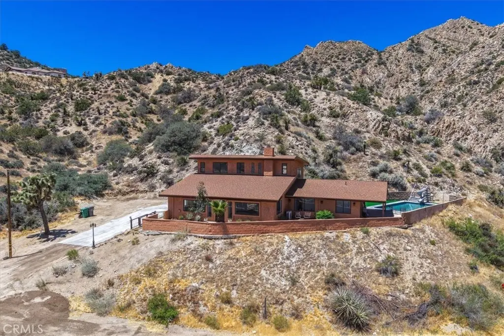 53944 Canyon, Yucca Valley, CA — listing photo 1