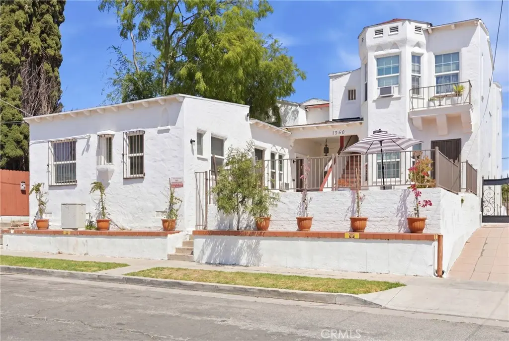 Mixed Use for sale at 1250 N Mariposa Avenue, Los Angeles, CA