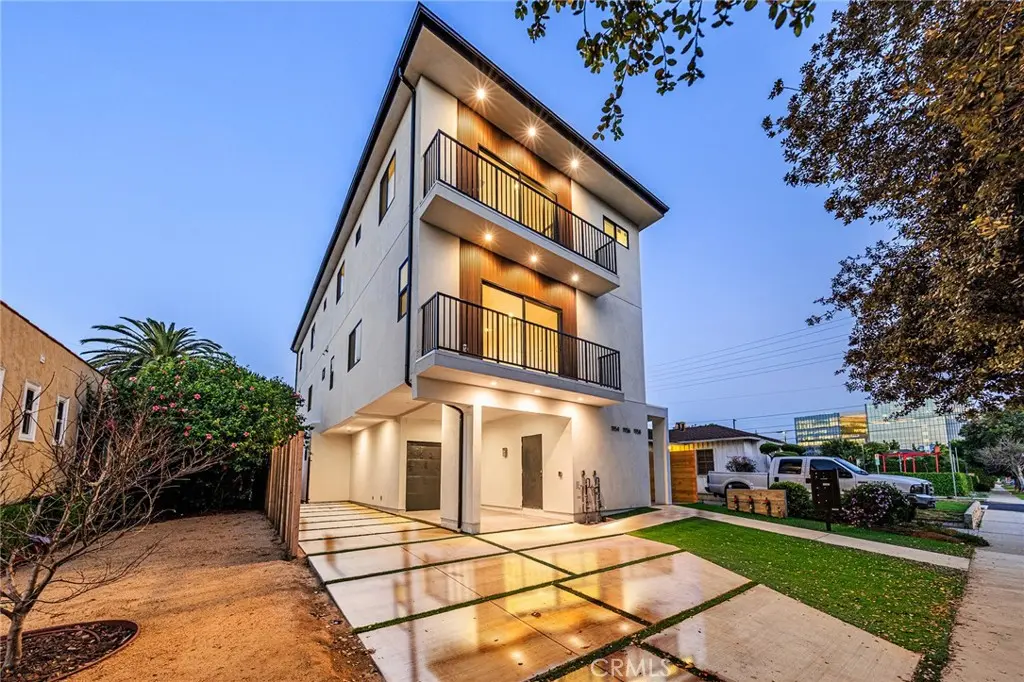 Triplex for sale at 1954 Purdue, Los Angeles, CA