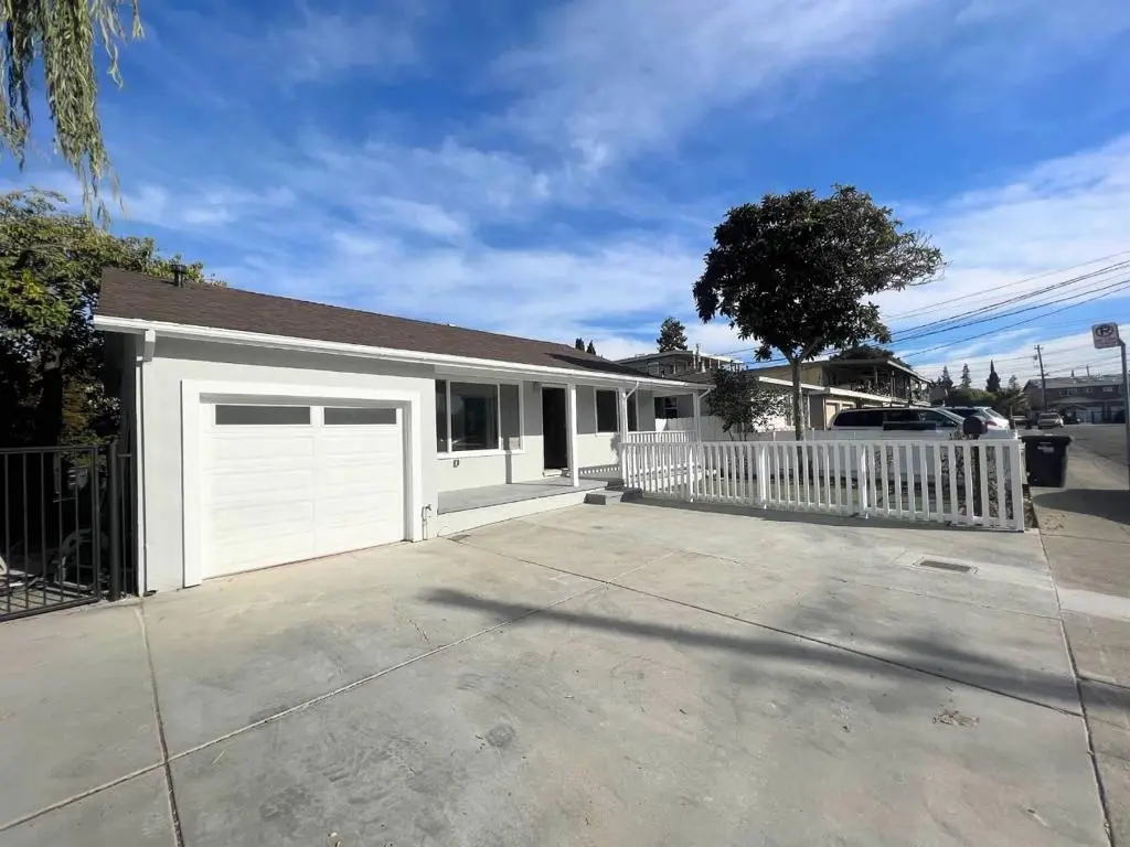 2921 Calvin Avenue, Redwood City, CA — listing photo 1