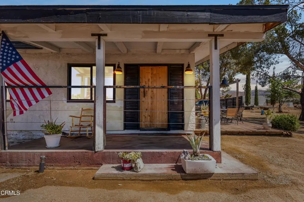 33011 Crown Valley Road, Acton, CA — listing photo 1