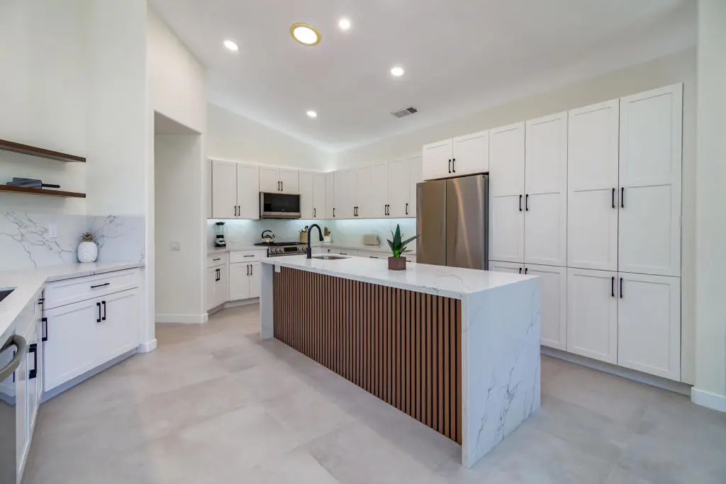 Residential Lease for rent at 67568 S Laguna Drive, Cathedral City, Riverside County, CA featuring 3 beds and 3 baths