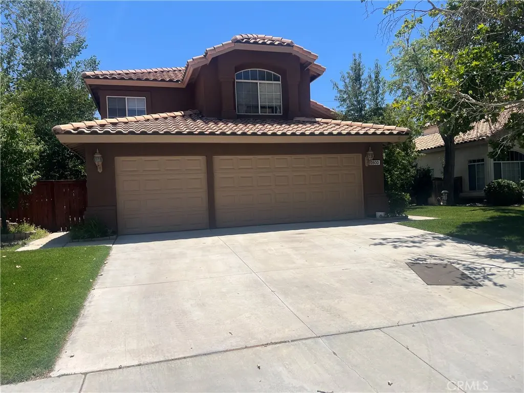 Single Family Residence for sale at 2800 W Pondera, Lancaster, CA featuring 4 beds and 3 baths