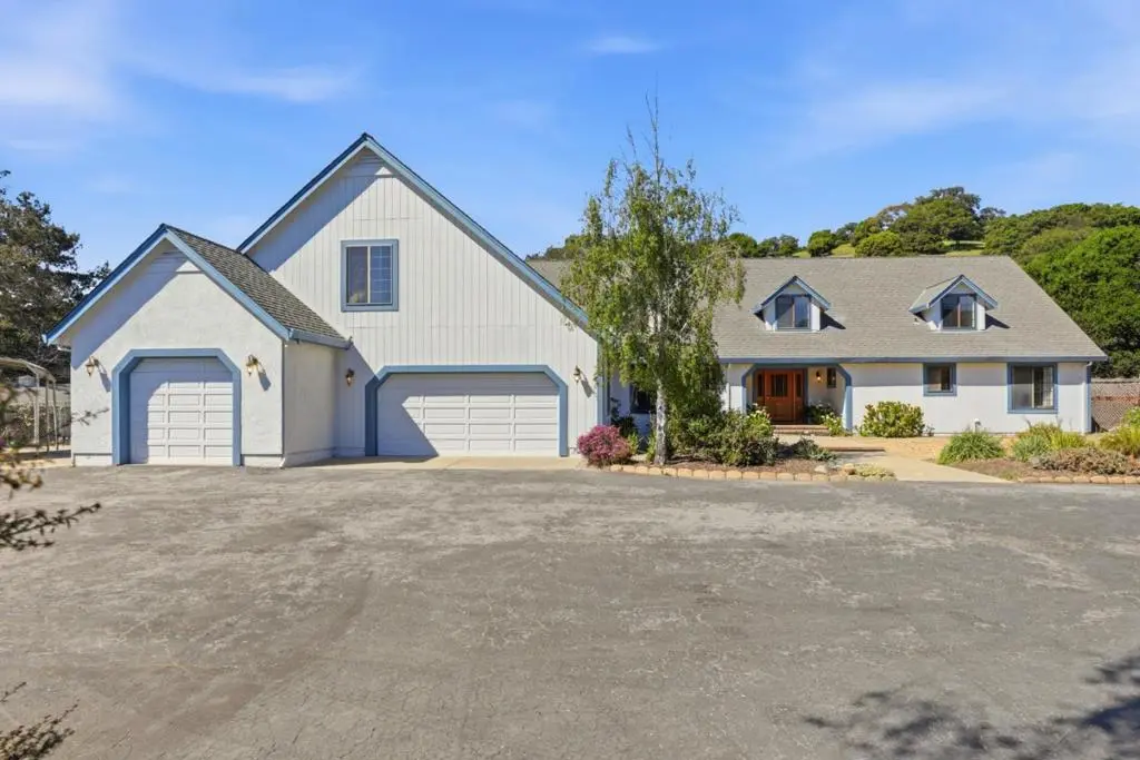 215 Chateau Drive, Aromas, CA — listing photo 1