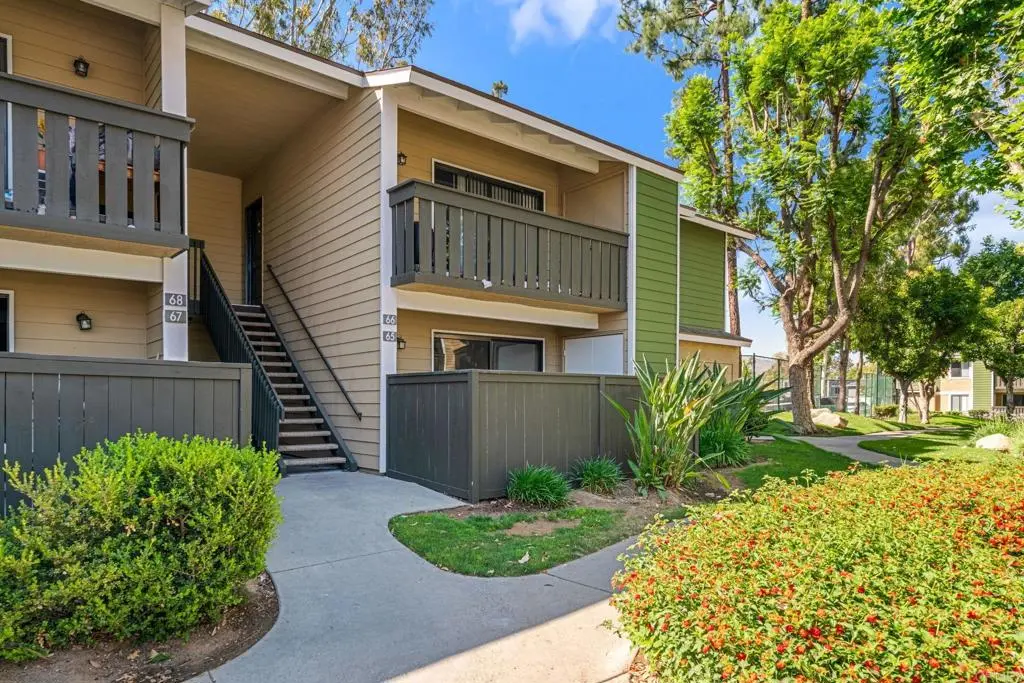 Condominium for sale at 3535 Banbury Dr 65, Riverside, CA featuring 2 beds and 2 baths