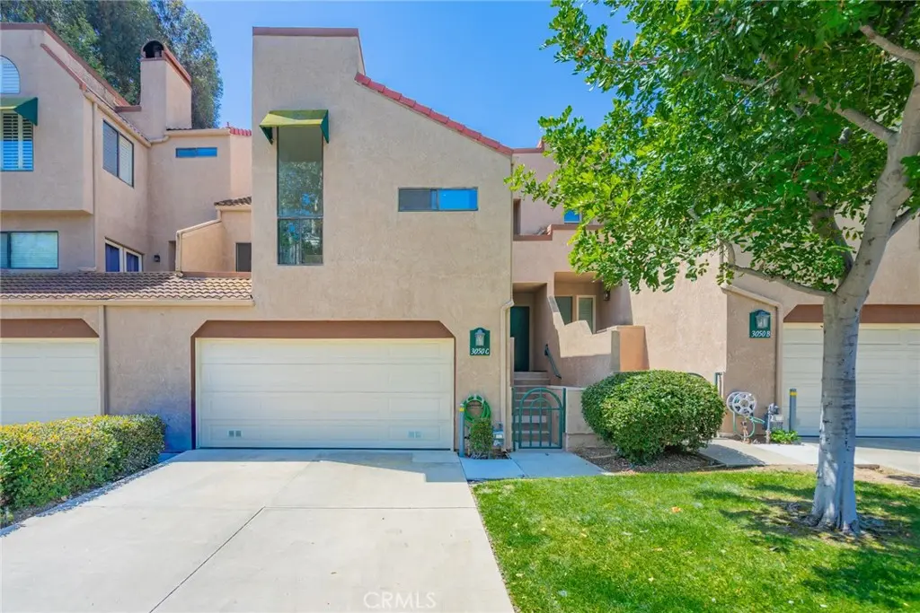 Condominium for sale at 3050 La Paz Ln C, Diamond Bar, CA featuring 2 beds and 2 baths