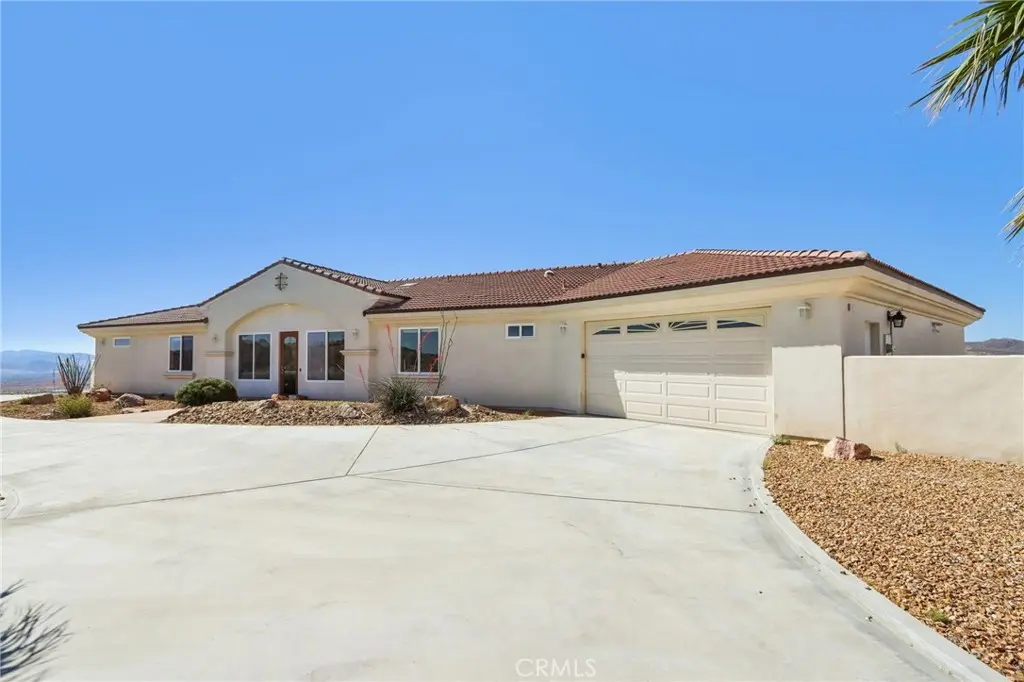 6057 Buena Suerte, Yucca Valley, CA — listing photo 1