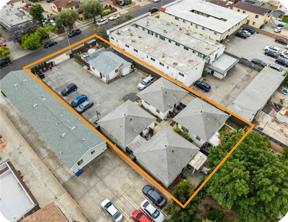 Duplex for sale at 1535 W 224th Street, Torrance, CA