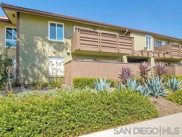 Condominium for sale at 615 Fredricks Ave 156, Oceanside, CA featuring 3 beds and 2 baths