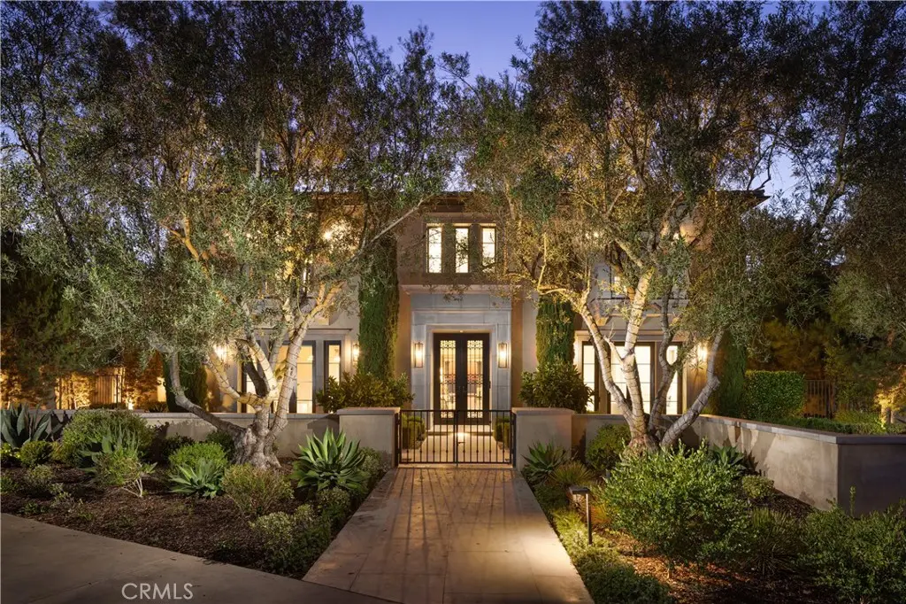 39 Tide Watch, Newport Coast, CA — listing photo 1