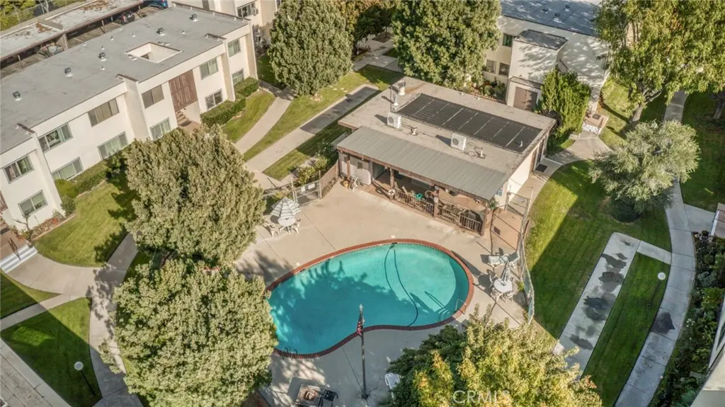 11813 Runnymede Street 43, North Hollywood, CA — listing photo 1