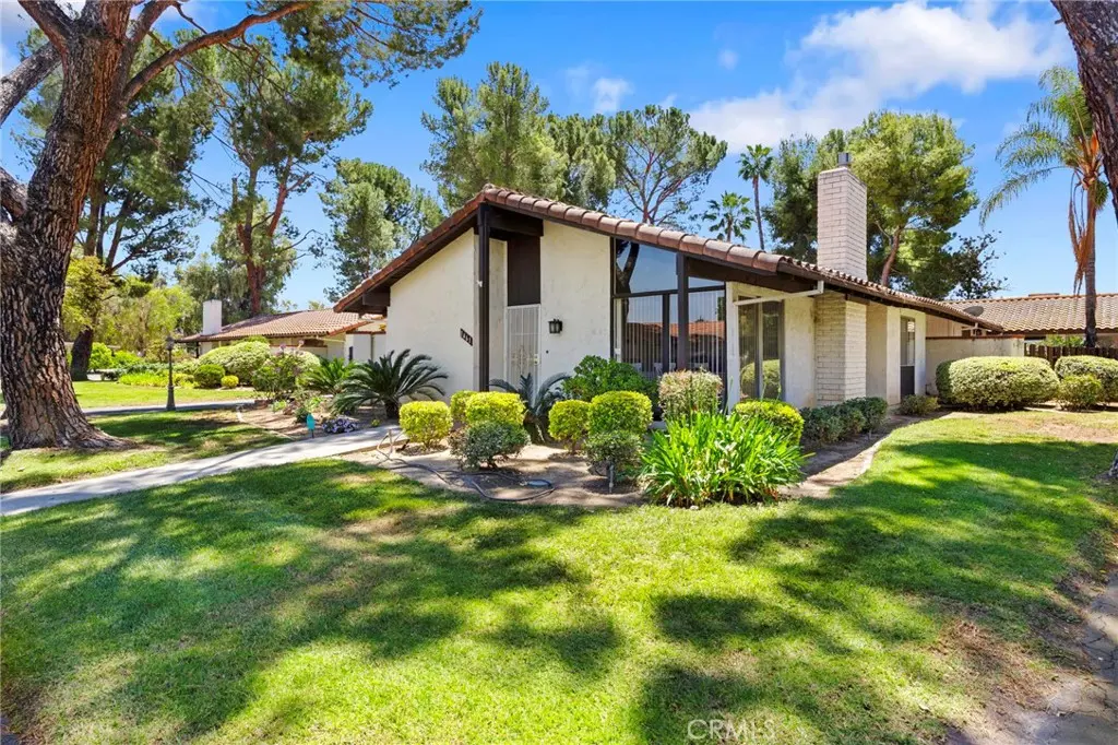 Single Family Residence for sale at 1461 Seven Hills Drive, Hemet, CA featuring 2 beds and 2 baths