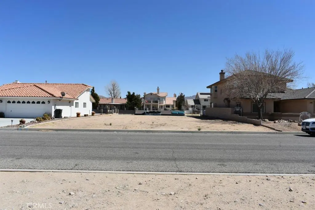 26299 Driftwood Lane, Helendale, CA — listing photo 1
