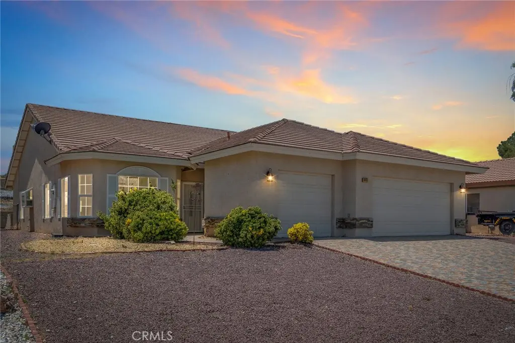 14415 Schooner, Helendale, CA — listing photo 1
