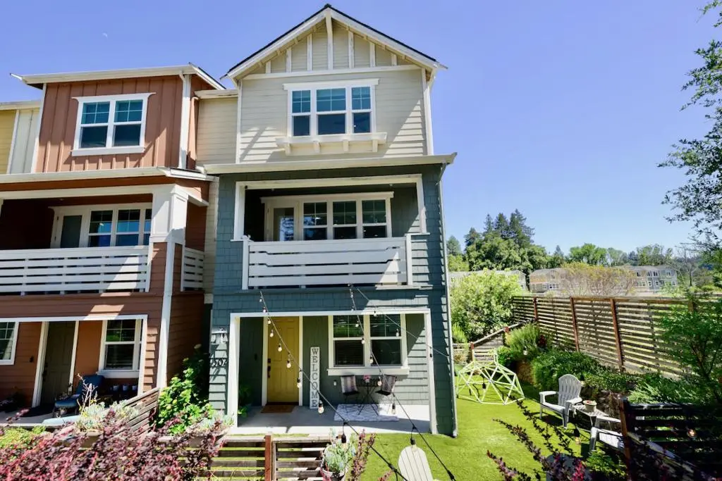 Townhouse for sale at 304 Ginger Lane, Scotts Valley, CA featuring 3 beds and 3 baths