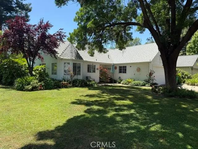 Single Family Residence for sale at 23 Carriage, Chico, CA featuring 3 beds and 2 baths