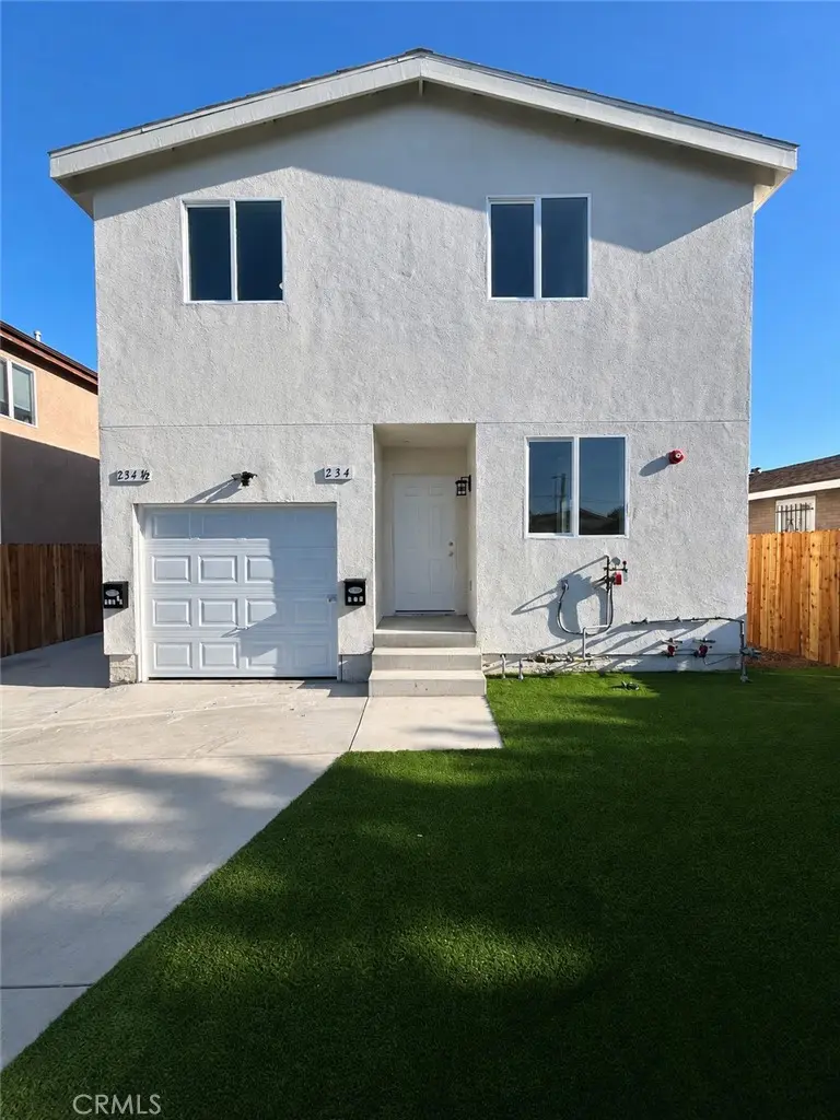 Duplex for sale at 234 -234 1/2 E 81st, Los Angeles, CA