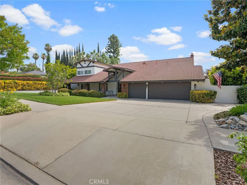 2304 N San Antonio Avenue, Upland, CA — listing photo 1