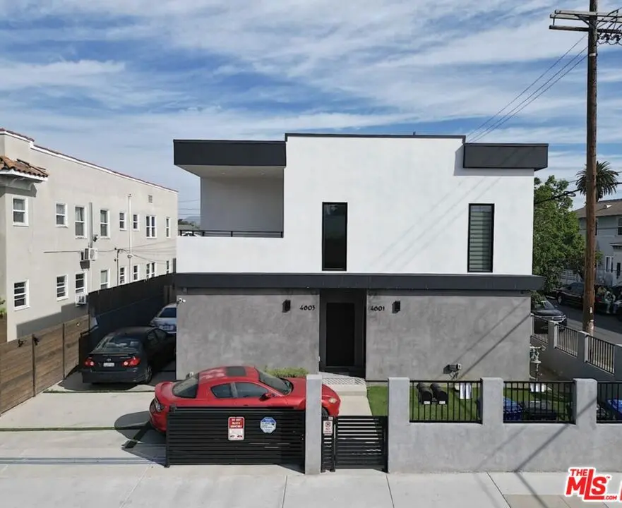 Residential Lease for rent at 4601 Pickford Street 1845, Los Angeles, Los Angeles County, CA featuring 4 beds and 4 baths