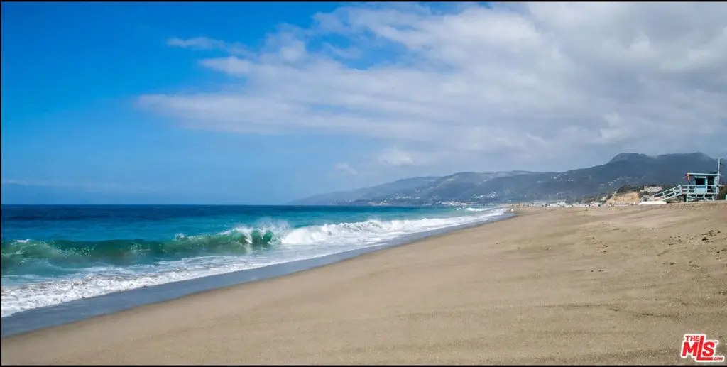 Residential Lease for rent at 29910 Cuthbert Road, Malibu, Los Angeles County, CA featuring 1 bed and 1 bath