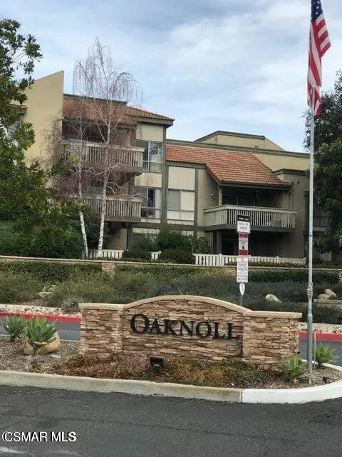 286 Oakleaf Drive 32, Thousand Oaks, CA — listing photo 1