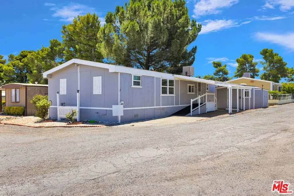 10200 Johnson Road 40, Phelan, CA — listing photo 1