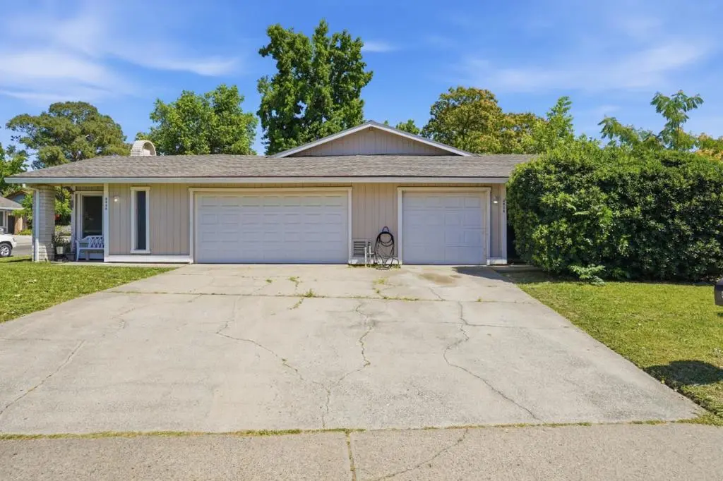Duplex for sale at 5834 Sperry Drive, Citrus Heights, CA