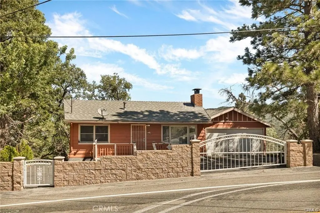 30400 Live Oak, Running Springs, CA — listing photo 1