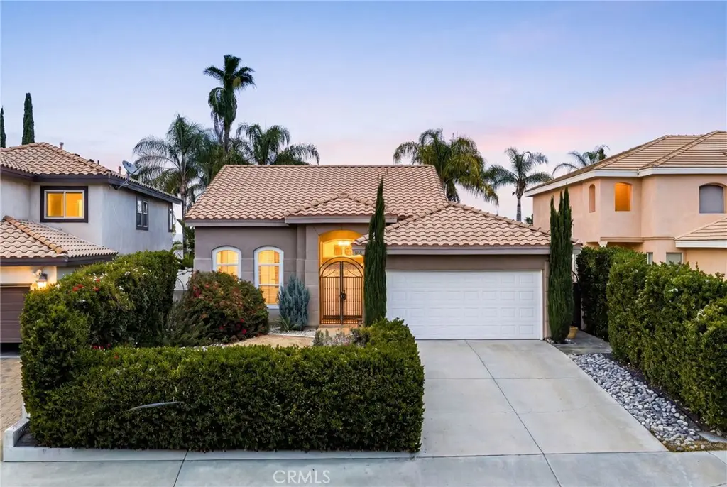 Single Family Residence for sale at 22 Villa Milano, Lake Elsinore, CA featuring 3 beds and 2 baths