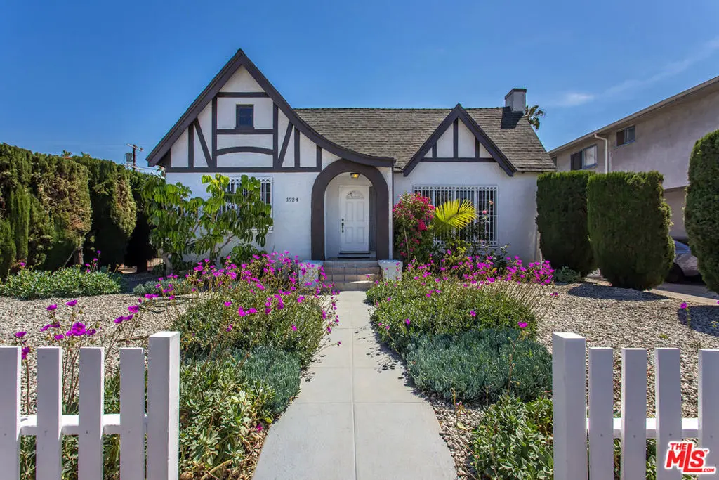 Single Family Residence for sale at 1524 S Fairfax Avenue, Los Angeles, CA featuring 3 beds and 2 baths