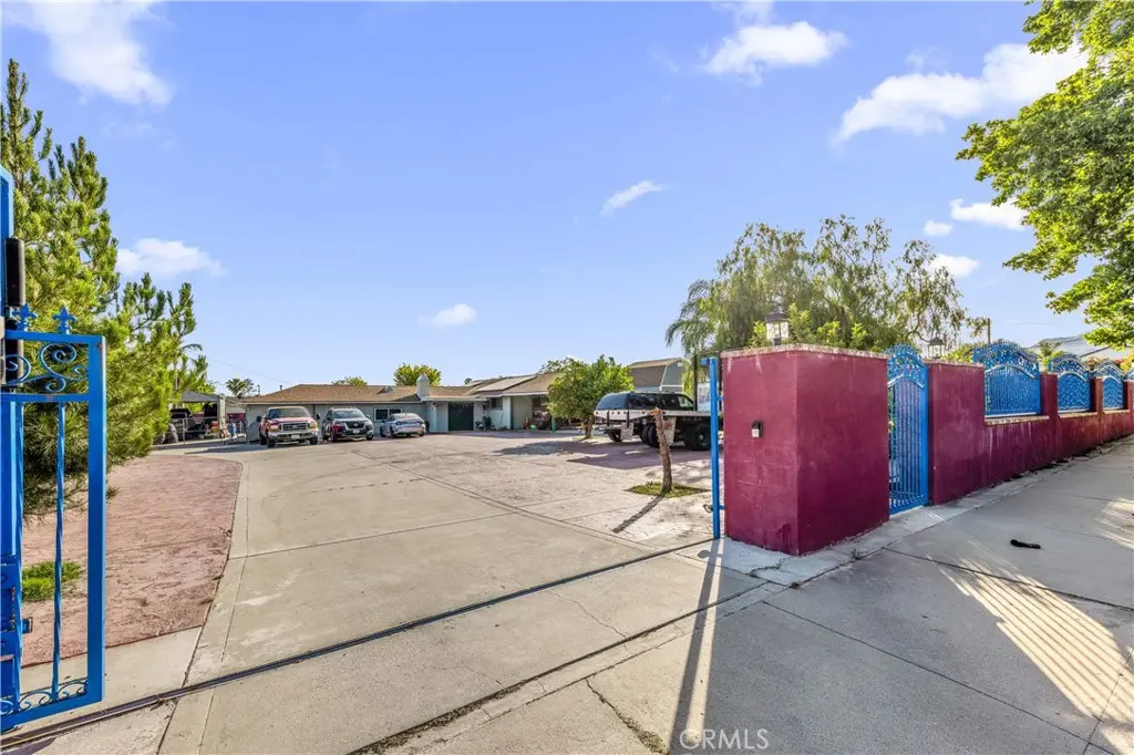 13441 Fenton, Sylmar, CA — listing photo 1