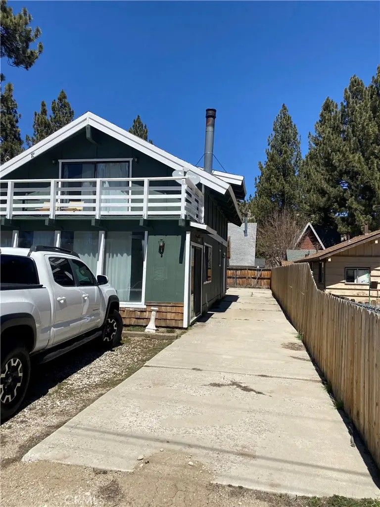 749 Elysian Boulevard, Big Bear City, CA — listing photo 1
