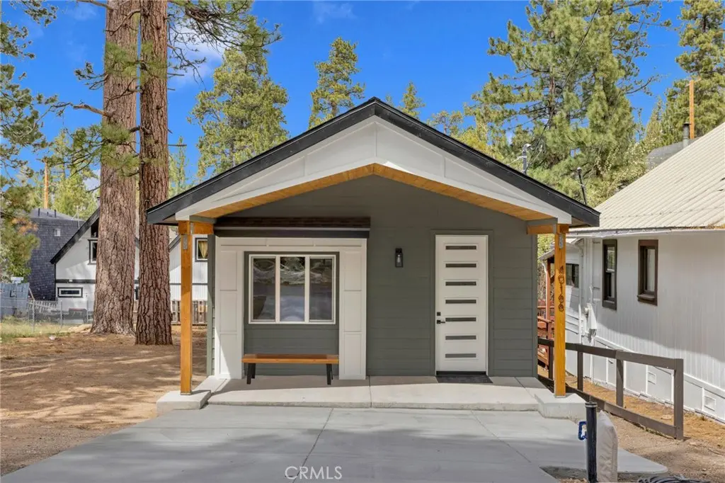 40166 Esterly, Big Bear Lake, CA — listing photo 1