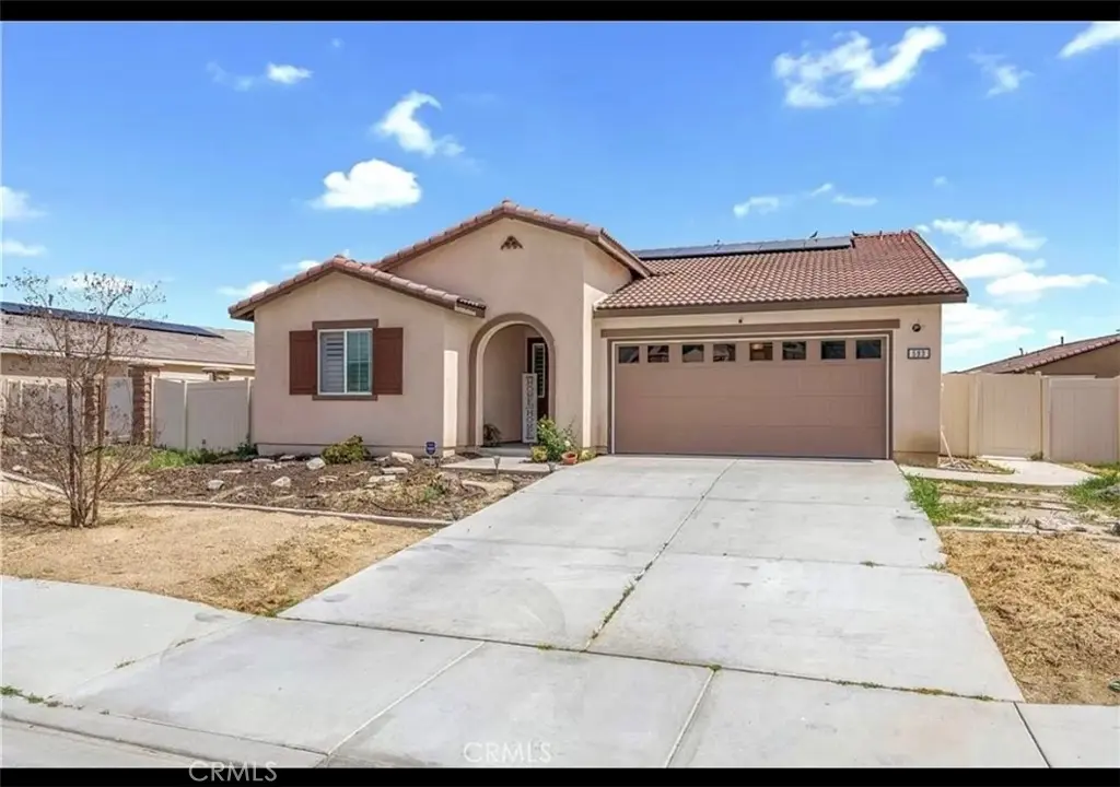 Single Family Residence for sale at 593 Catalpa Park Way, San Jacinto, CA featuring 3 beds and 2 baths