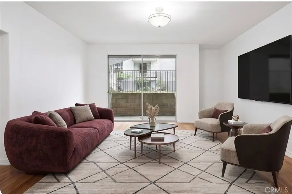 Condominium for sale at 629 Traction #257, Los Angeles, CA featuring 1 bed and 1 bath