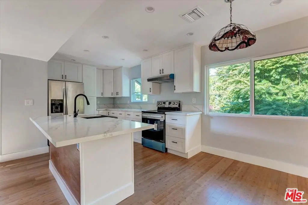 5726 Woodman Avenue #2, Van Nuys, CA — listing photo 1