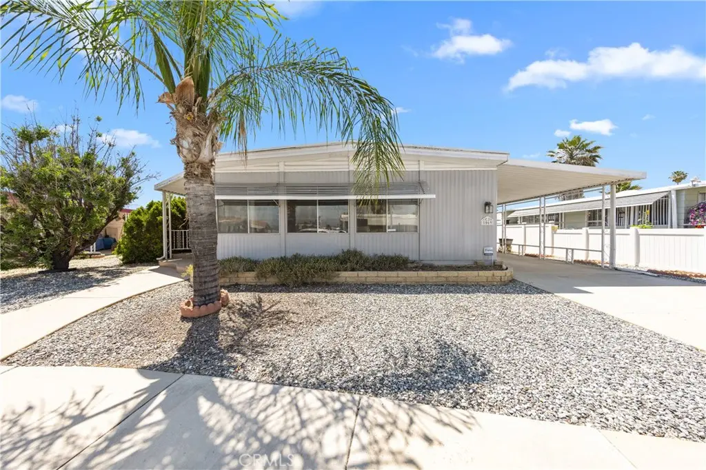 Manufactured In Park for sale at 1069 Redondo, Hemet, CA featuring 2 beds and 2 baths