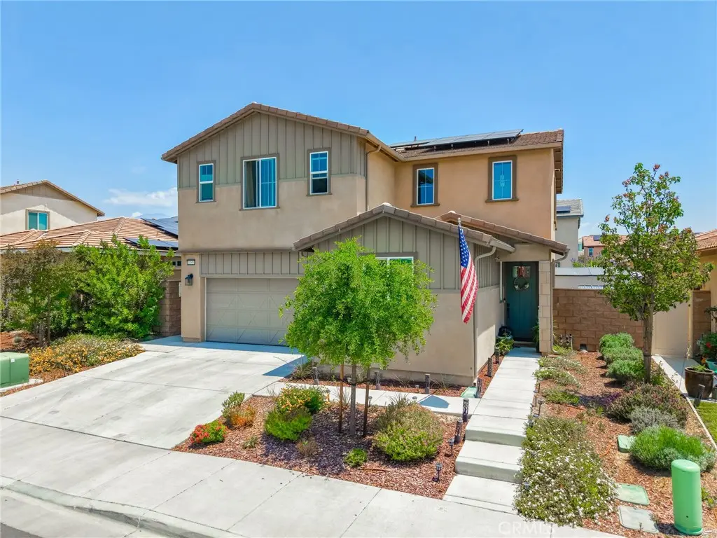 Single Family Residence for sale at 11554 Hanna, Beaumont, CA featuring 4 beds and 3 baths