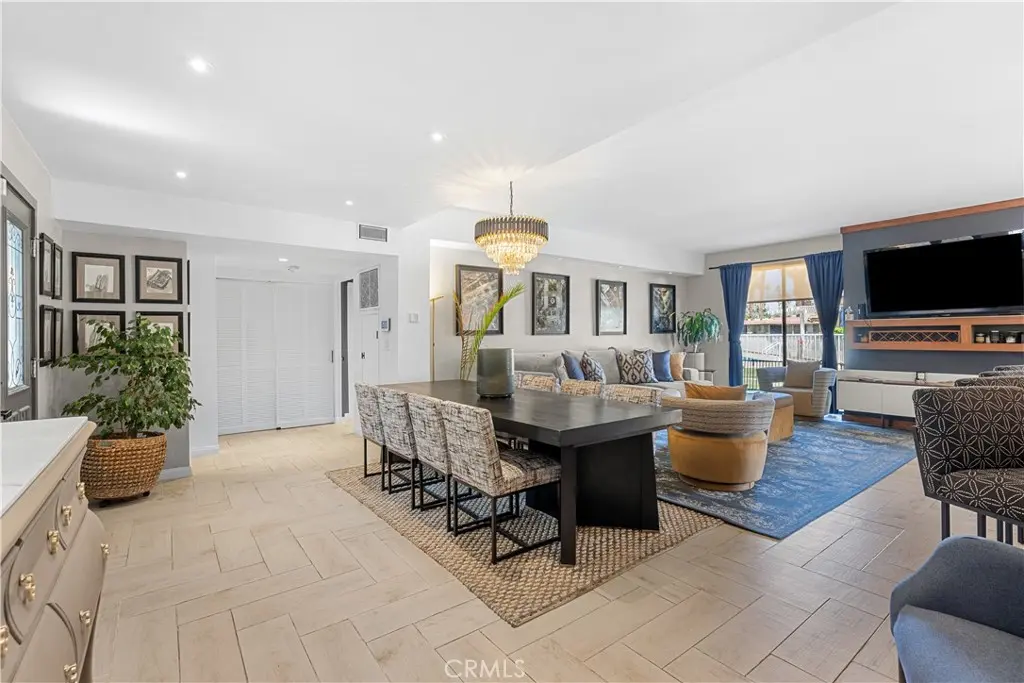 Condominium for sale at 35371 Calle Solana, Cathedral City, CA featuring 3 beds and 3 baths