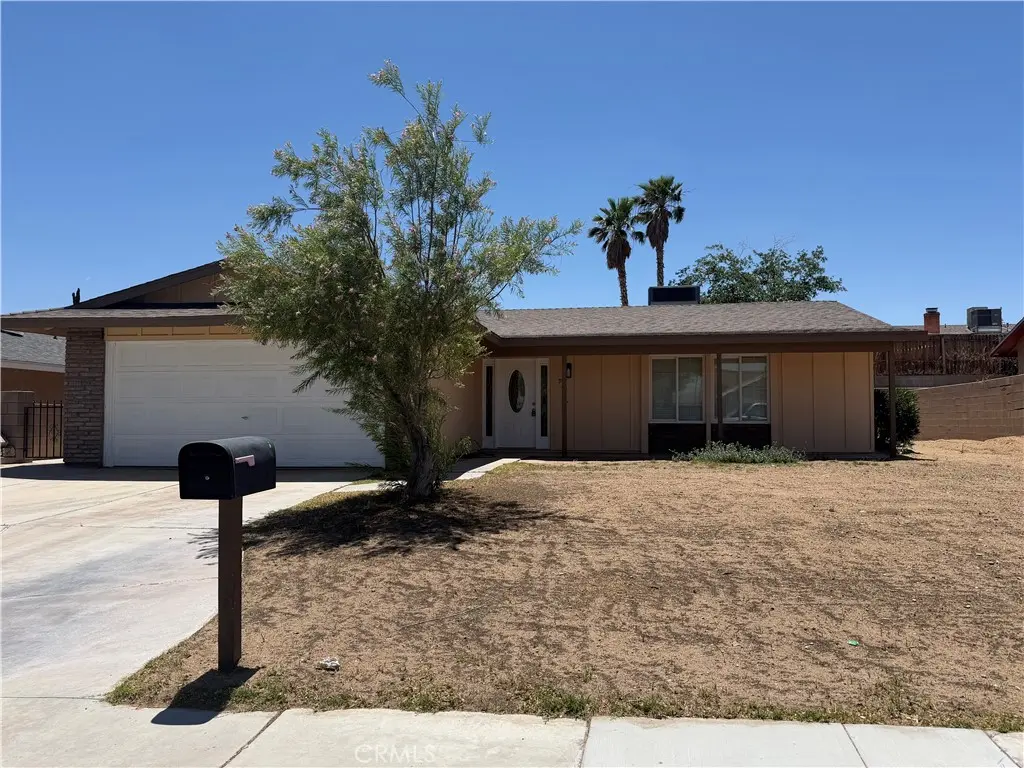 936 Windy Pass, Barstow, CA — listing photo 1