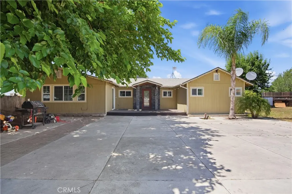5697 N Franklin, Merced, CA — listing photo 1