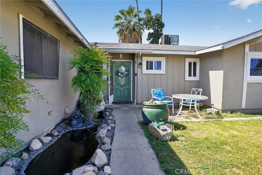 Single Family Residence for sale at 841 Sandra Lane, Porterville, CA featuring 4 beds and 2 baths