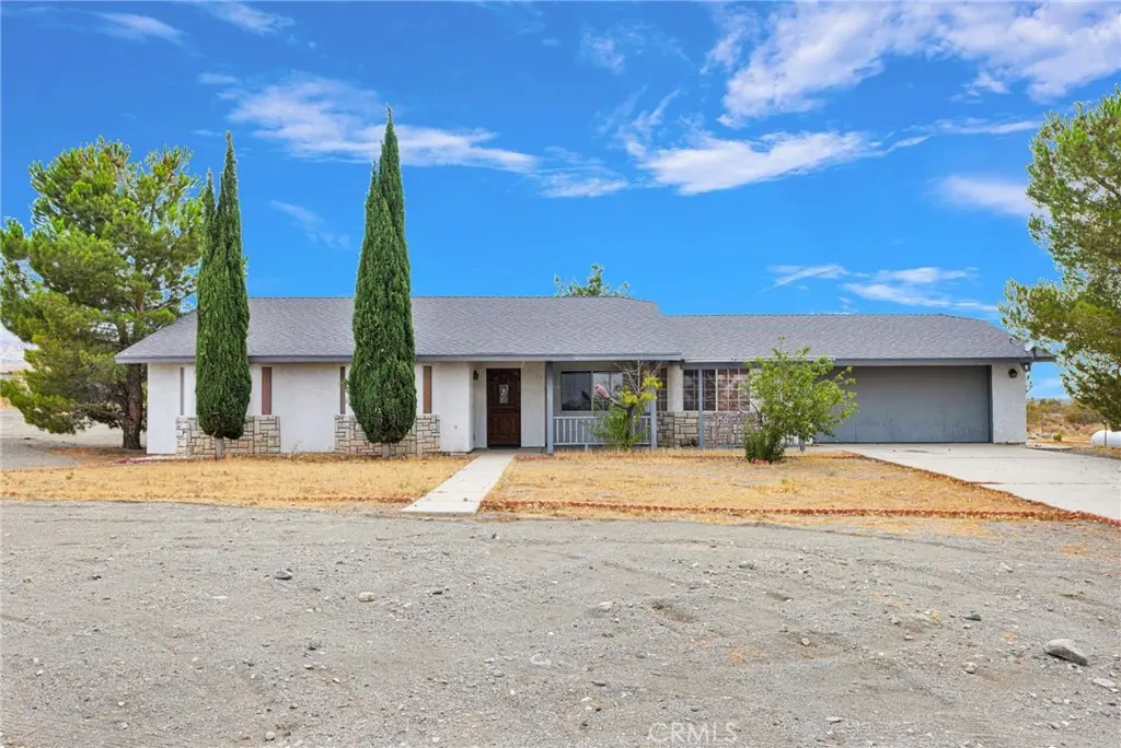 11574 Silver Rock, Pinon Hills, CA — listing photo 1