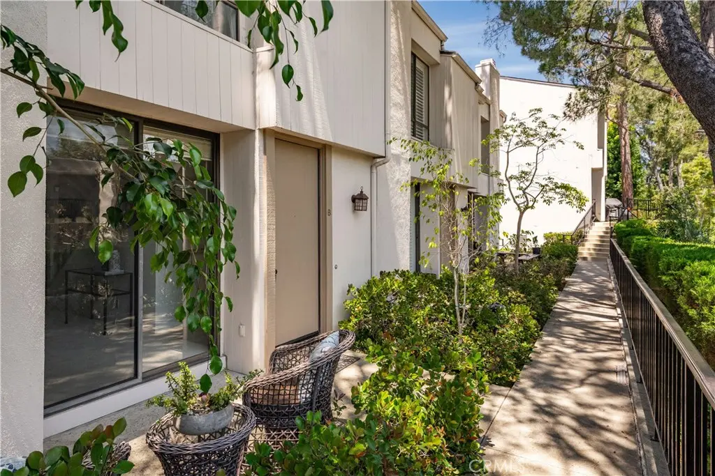 3607 W Hidden Lane B, Rolling Hills Estates, CA — listing photo 1