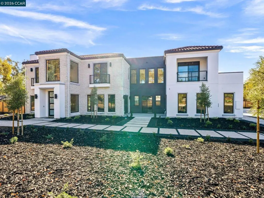 Single Family Residence for sale at 24 Noble Oaks Ln, Danville, CA featuring 8 beds and 8 baths