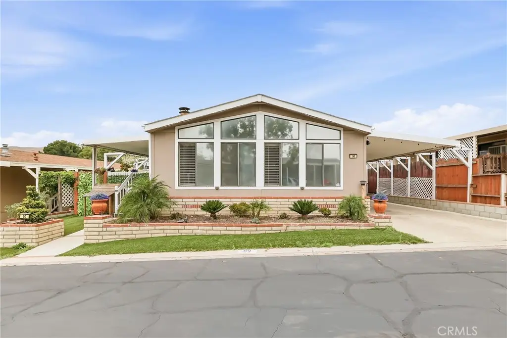 Manufactured In Park for sale at 4080 Pedley 50, Jurupa Valley, CA featuring 3 beds and 2 baths